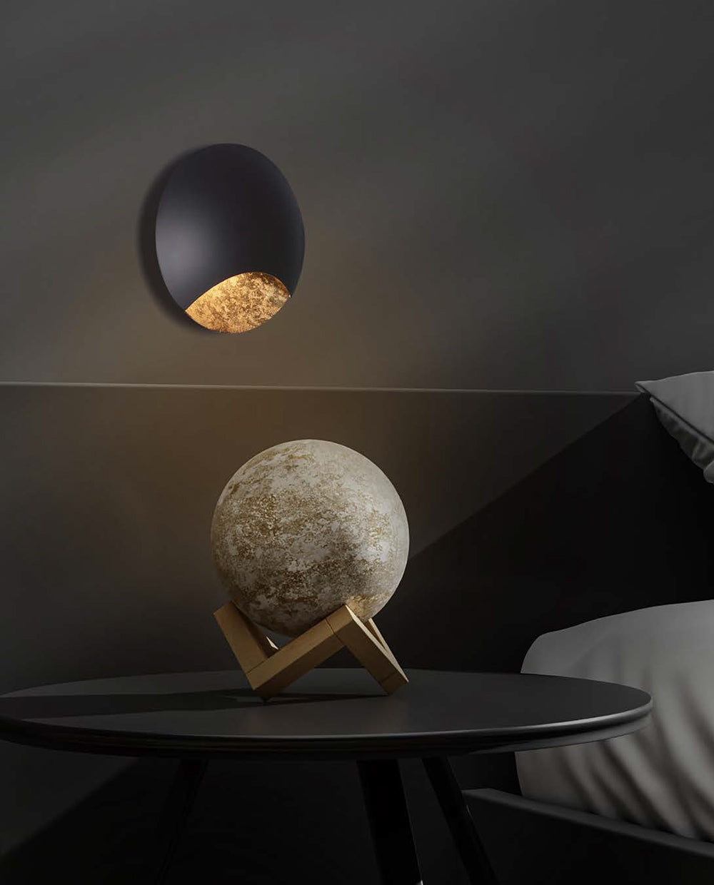 APPLIQUE- LUNATICA-BLU E FOGLIA ORO